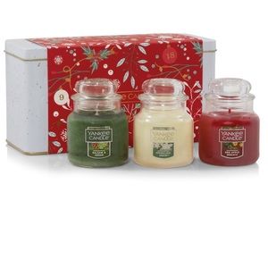 Yankee Candle Holiday Tin with 3 jar candles